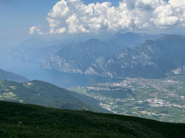 Alloggio Turistico Molu Lägenhet Gavazzo Nuova Exteriör bild