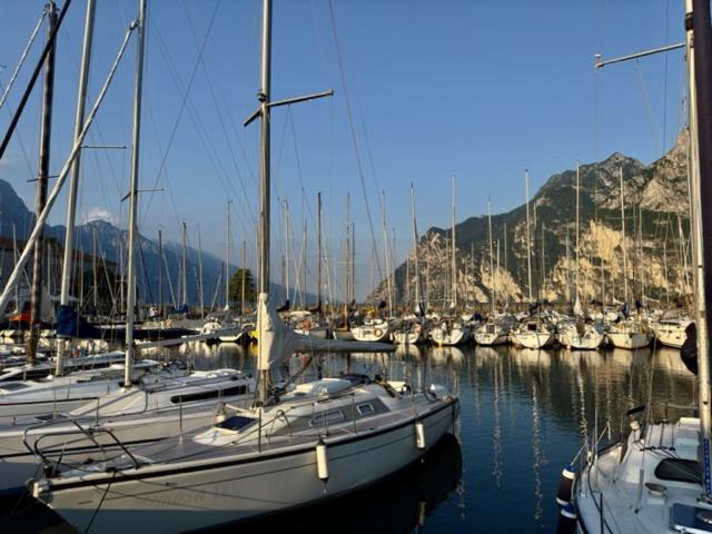 Alloggio Turistico Molu Lägenhet Gavazzo Nuova Exteriör bild